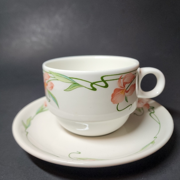 Villeroy & Boch - Miami - Cup and saucer - Picture 1 of 5